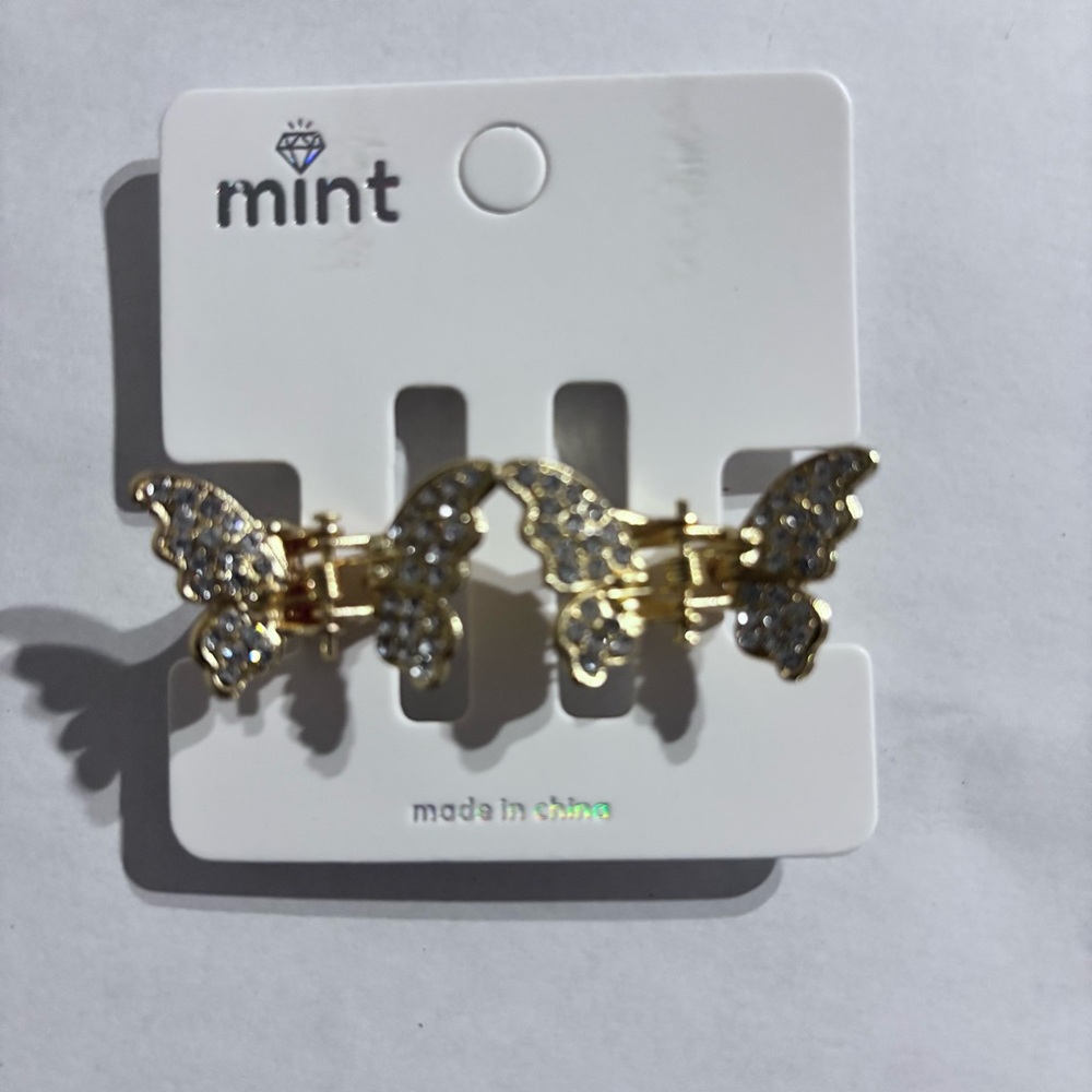 Mint Shimmering Gold Butterfly Clips